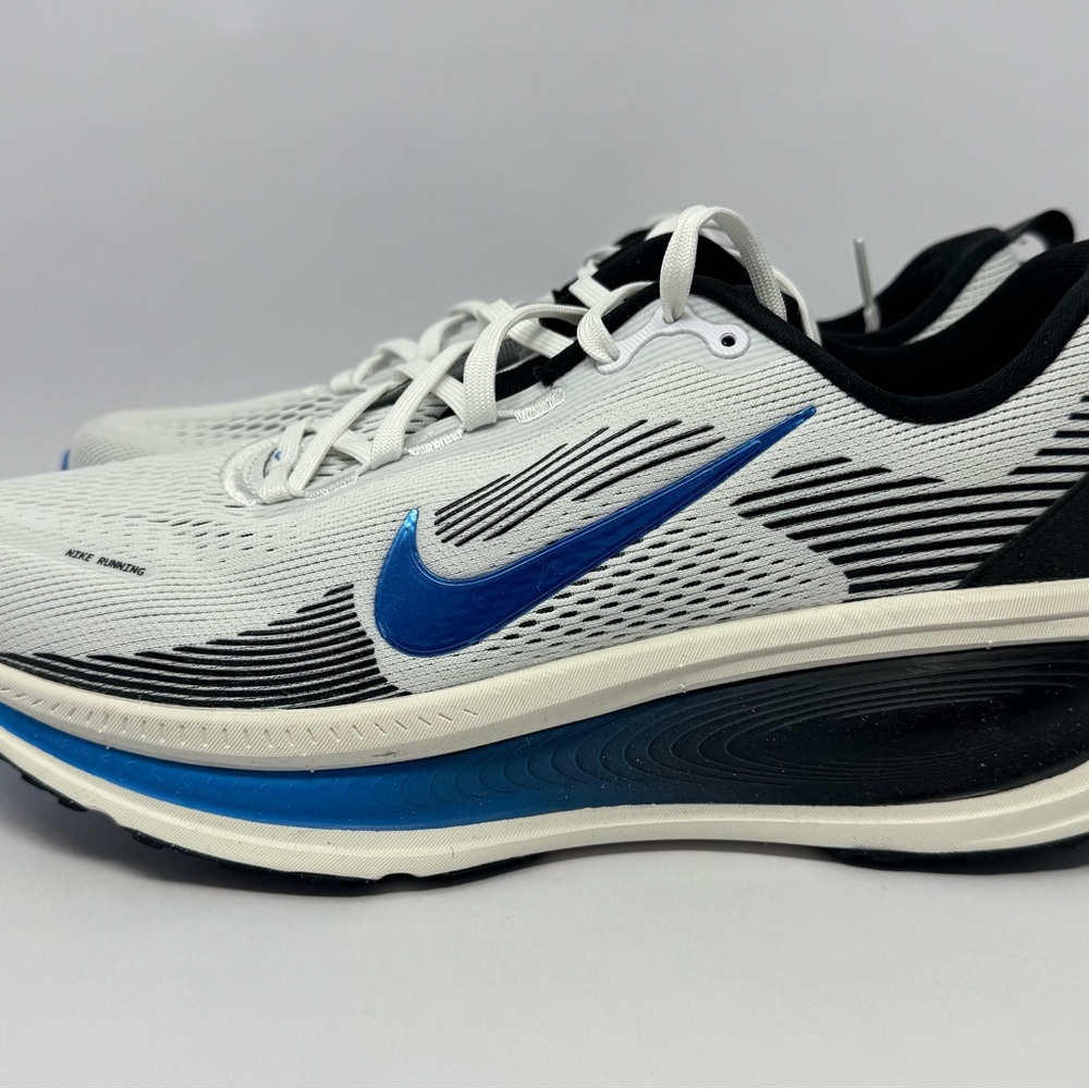 Nike Vomero 18 White Photo Blue IB7722-100 Men’s Size 11 No Lid